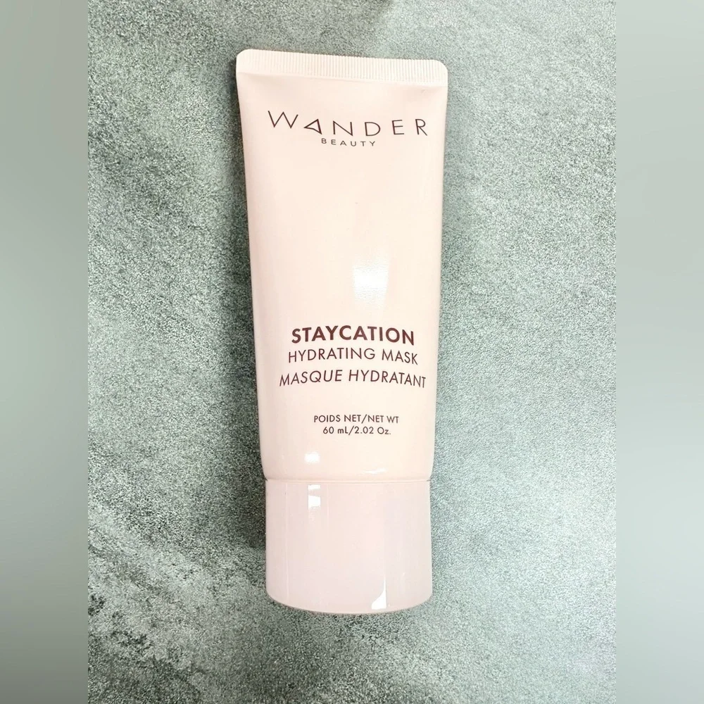 Brand New Wander Beauty Staycation Hydrating Mask - Picture 3 of 4